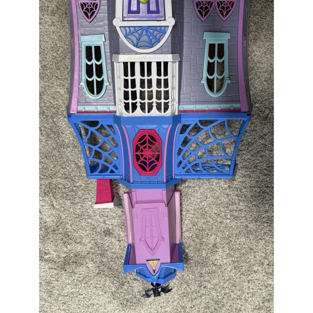 Disney Jr. Vampirina Scare B&B Doll Play House Mansion Castle Playset House Only